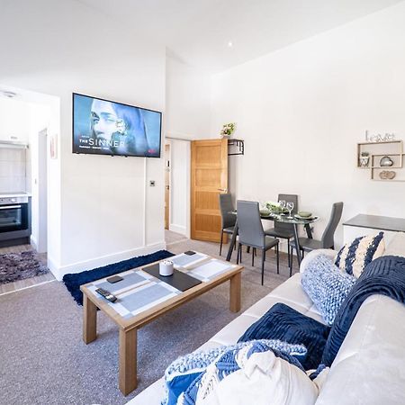 Cozy 1-Bedroom Apartment In The Heart Of Barnsley Town Centre Exteriér fotografie