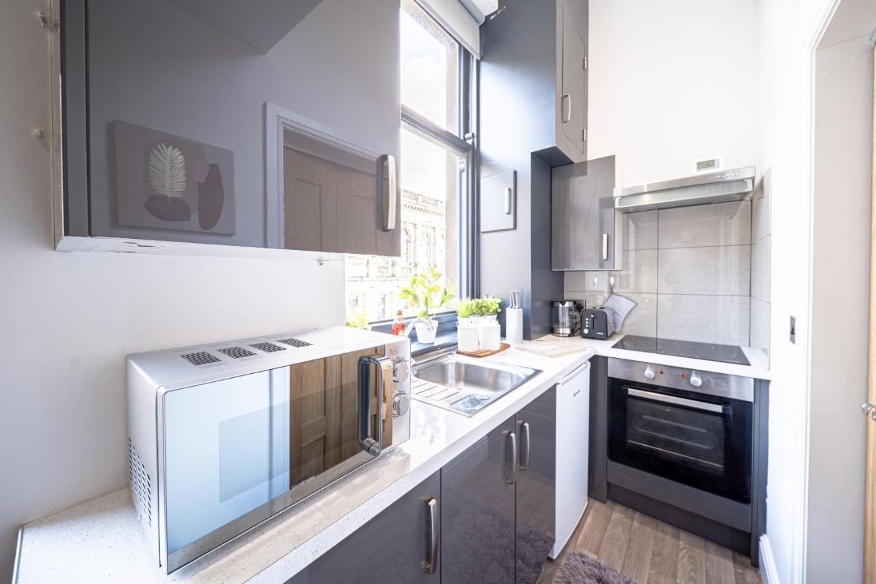 Cozy 1-Bedroom Apartment In The Heart Of Barnsley Town Centre Exteriér fotografie