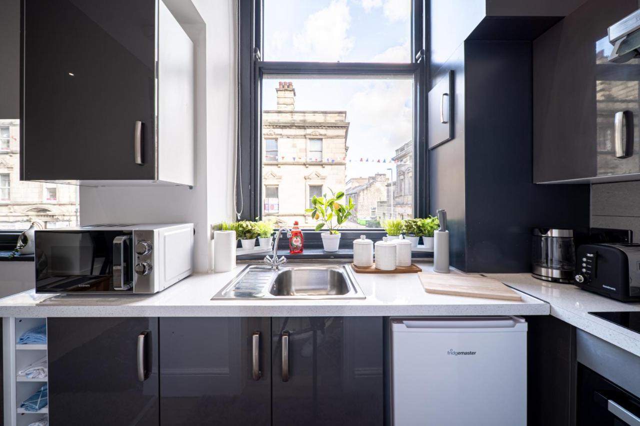 Cozy 1-Bedroom Apartment In The Heart Of Barnsley Town Centre Exteriér fotografie
