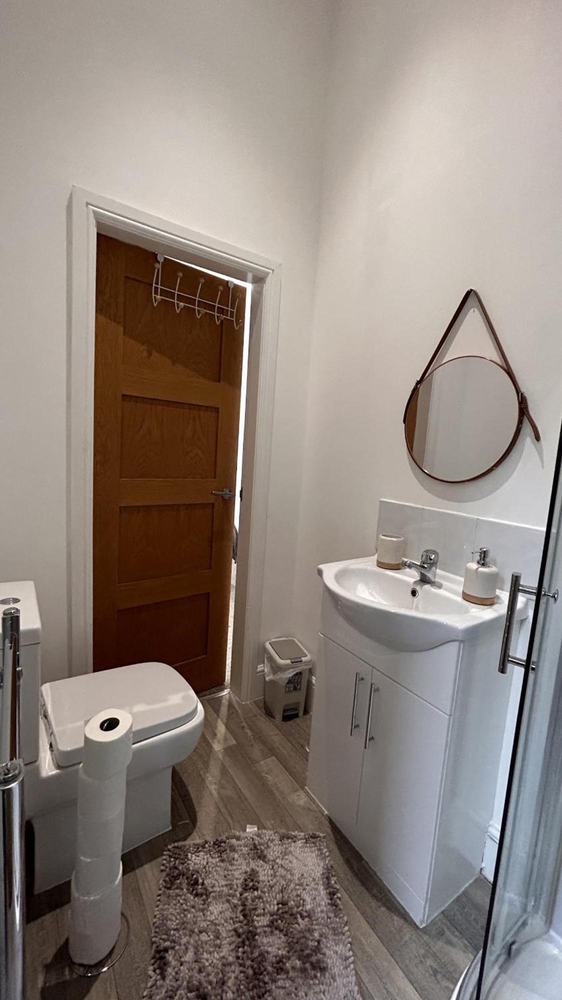 Cozy 1-Bedroom Apartment In The Heart Of Barnsley Town Centre Exteriér fotografie