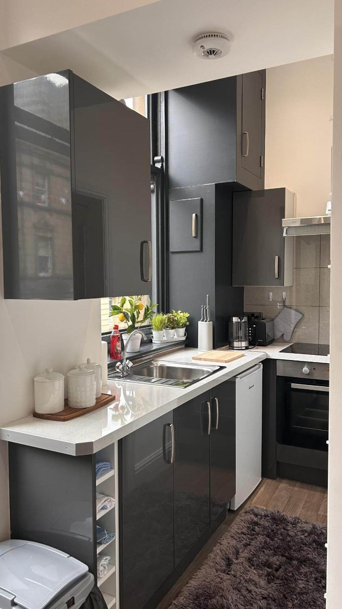 Cozy 1-Bedroom Apartment In The Heart Of Barnsley Town Centre Exteriér fotografie